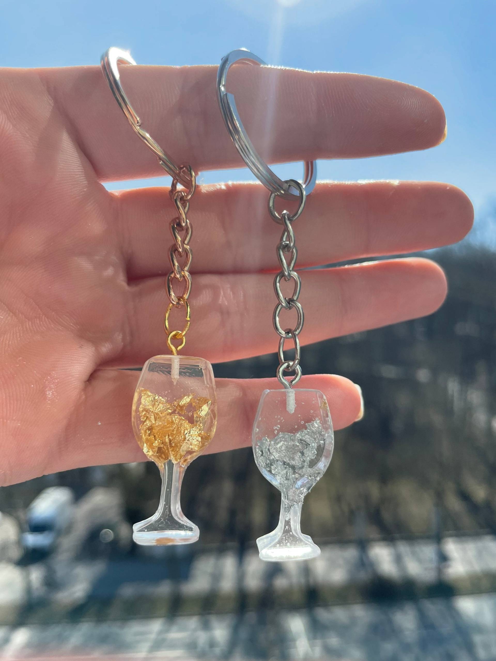 Weinglas Schlüsselanhänger Aus Epoxidharz von febartistry