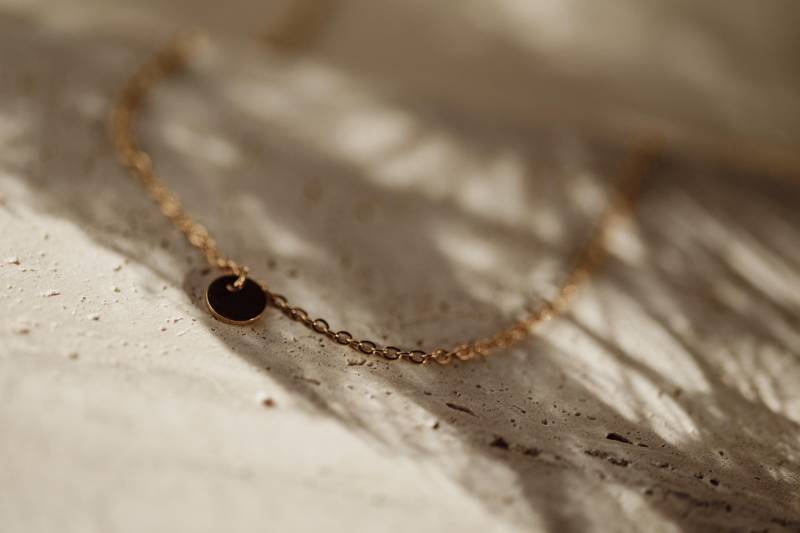 Personalisierte Münzen-Halskette|Amalia|Vergoldet|Gravur|Geschenk Für Sie|Frauen|Freundschaft|Beste Freundin|Trauzeugin|Muttertag von federleichtOnline