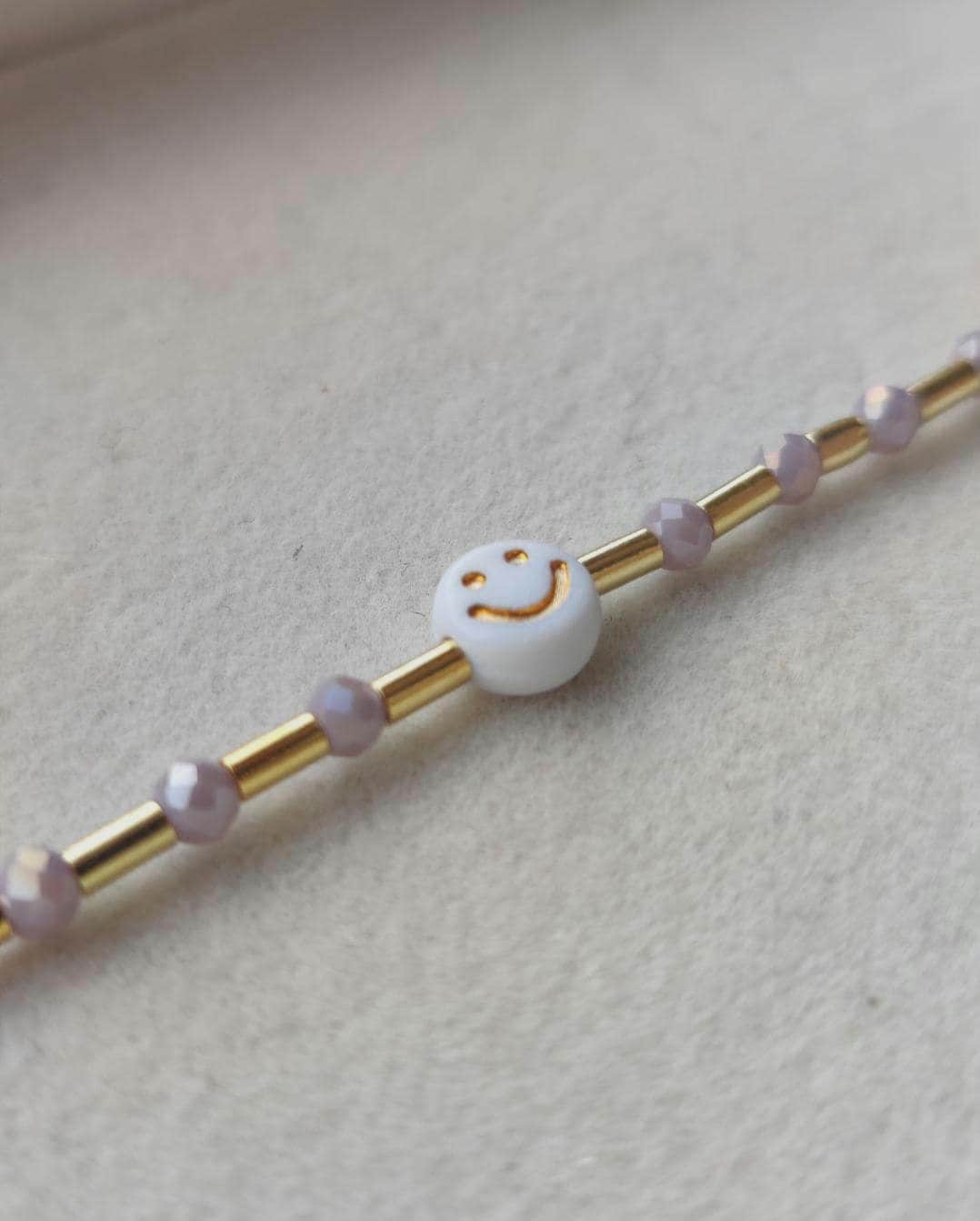 Smiley Goldenes Armband Inkl. Sticker Und Verpackung Selbstliebe Affirmation Meditation Mutmacher Optimismus Geschenk Freundin Flieder Lila von federleichtOnline
