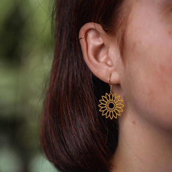 feinformart Ohrringe / Ohrhänger aus Holz - Flower von feinformart