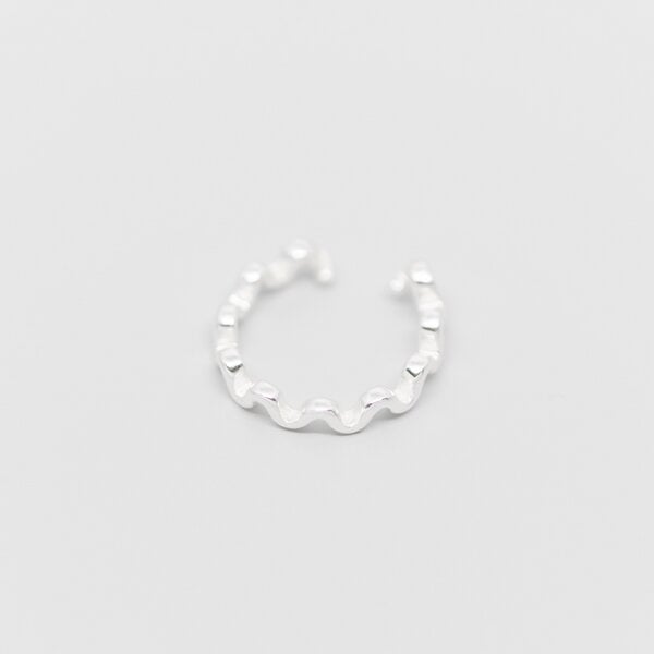 fejn jewelry Ear cuff 'wave' von fejn jewelry