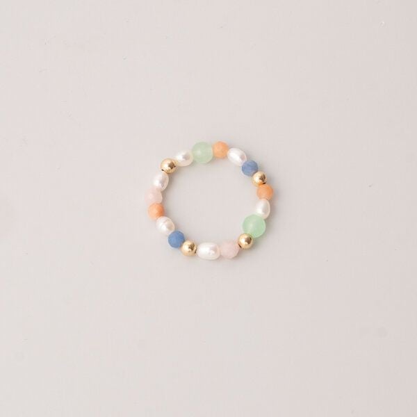 fejn jewelry Ring 'summer pearl' mit Süsswasserperlen und Halbedelsteinen von fejn jewelry