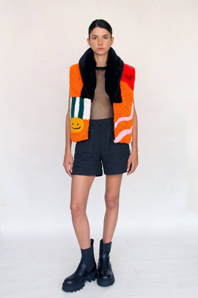 Chaqueta Naranja Abstracta Tufting - Pieza Única von femmeunchainedandco