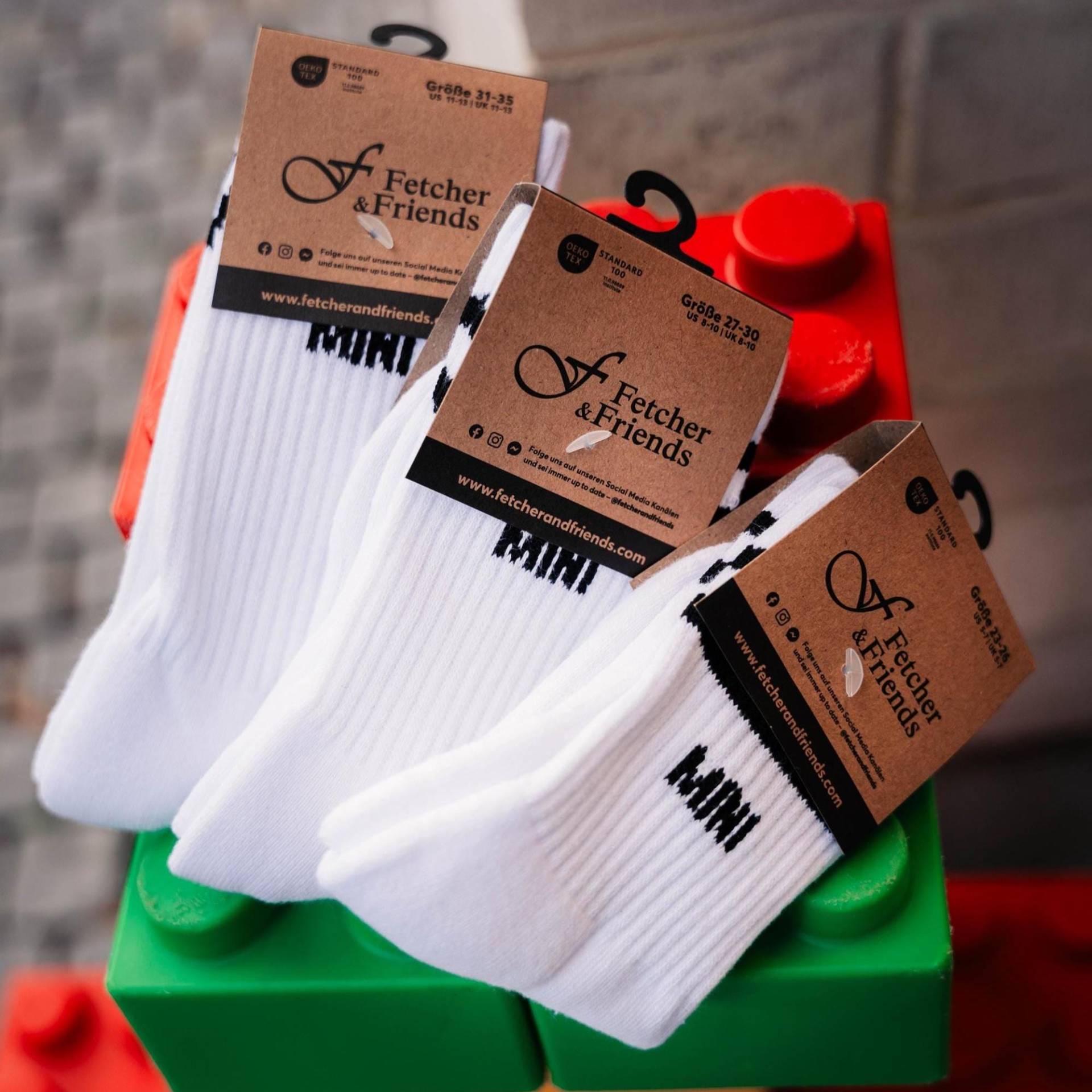 Mini Socken Für Kinder | Bio-Baumwoll Kindersocken Mit Schriftzug Süße Tennissocken - Perfektes Geschenk Kids von fetcherandfriends