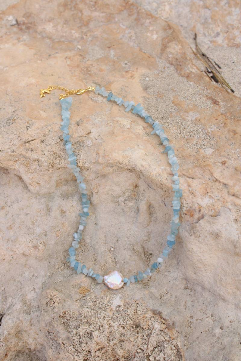 Kette "Soft Waves" - Echter Naturstein, Blue Aventurin, Süßwasserperlen- Sonne Weiß Gold Gems, Stones Aesthetic Necklace Kette "Soft Waves" - Echter Naturstein, Blue Aventurin, Süßwasserperlen- Sonne Weiß Gold Gems, Stones Aesthetic Necklace von fetzt