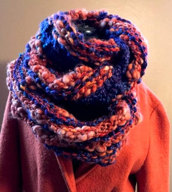 Cowl/Infinity Schal/Boa - Hand Stricken Cowl/Infinity Schal/Boa - Hand Stricken von fiberfanaticfandango