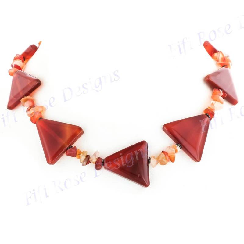 17" Dreieck Karneol Edelsteinperlen Strang 925 Sterling Silber Halskette von fifirosedesigns