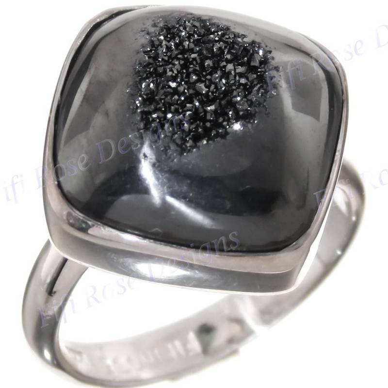 In Den Usa Hergestellter Black Titanium Druzy Drusy 925 Sterling Silber Einstellbar Gr. 7 Ring von fifirosedesigns