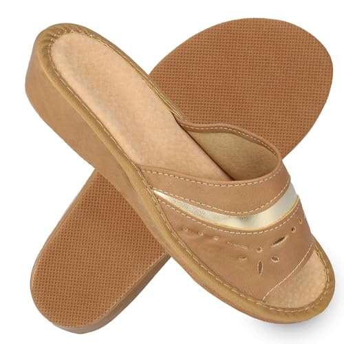 filsko Offene Damen Pantoletten mit Absatz | in braun Opatija | mit golden-farbigem Kunstlederstreifen | Leder Hausschuhe | bequeme EVA-Sohle | EU-Schuhgröße 37 von filsko