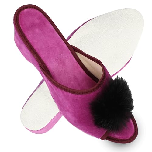 filsko Offene Damen Pantoletten mit Keilabsatz | Samtmaterial in bordeauxrot Latina | Hausschuhe | mit flauschigem Puschel | Absatz 4,8 cm | EU-Schuhgröße 37 von filsko