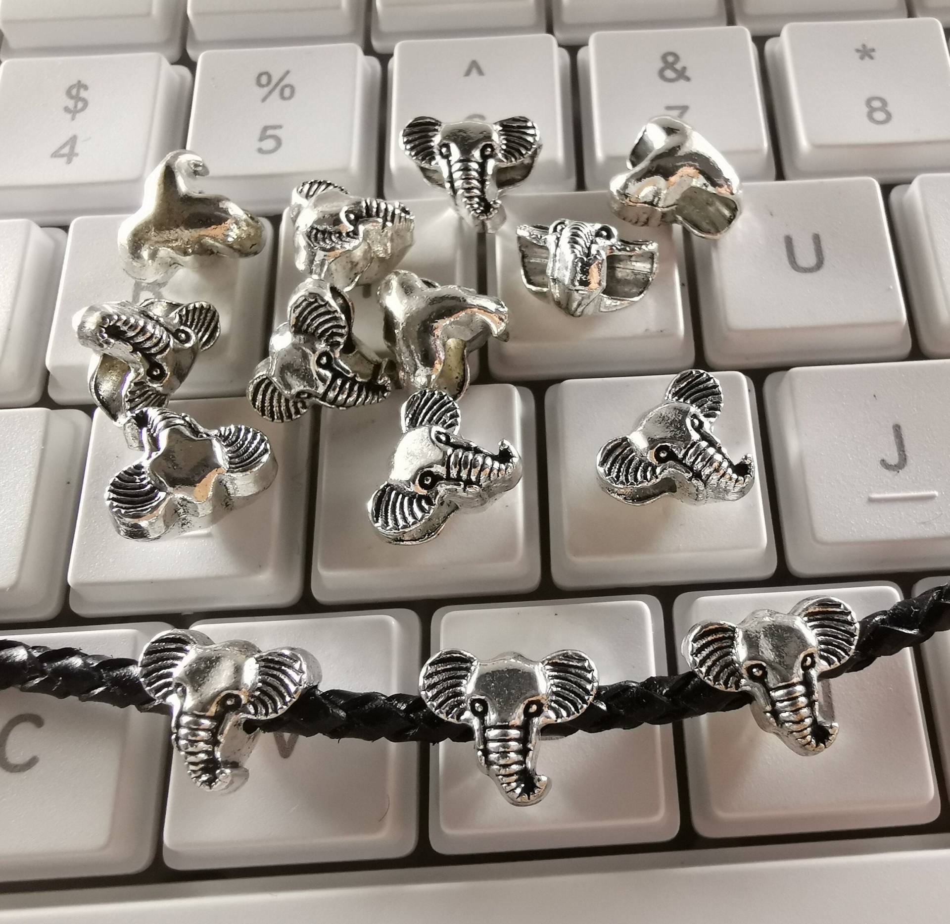 30 Stück Großloch Metall Elefant Perlen, Antik Silber Glück Elefanten Diy Schmuck Lieferung, 12x10 Mm, Schmuck, B498 30 Stück Großloch Metall Elefant Perlen, Antik Silber Glück Elefanten Diy Schmuck Lieferung, 12x10 Mm, Schmuck, B498 von findingscity