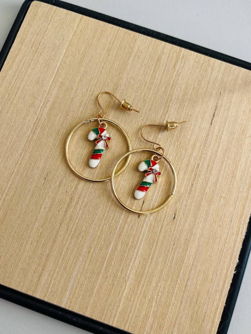 Goldene Hängeohrringe Mit Weihnachtlichen Charm Anhänger - Rote Zuckerstange Ohrringe Anhängern Gold Geschenk Für Sie Goldene Hängeohrringe Mit Weihnachtlichen Charm Anhänger - Rote Zuckerstange Ohrringe Anhängern Gold Geschenk Für Sie von findkind