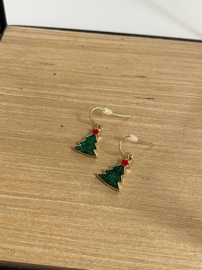 Goldene Tannenbaum Hängeohrringe Weihnachtlicher Ohrschmuck Goldschmuck Geschenk Für Sie Weihnachtsgeschenk Ohrringe Weihnachten von findkind
