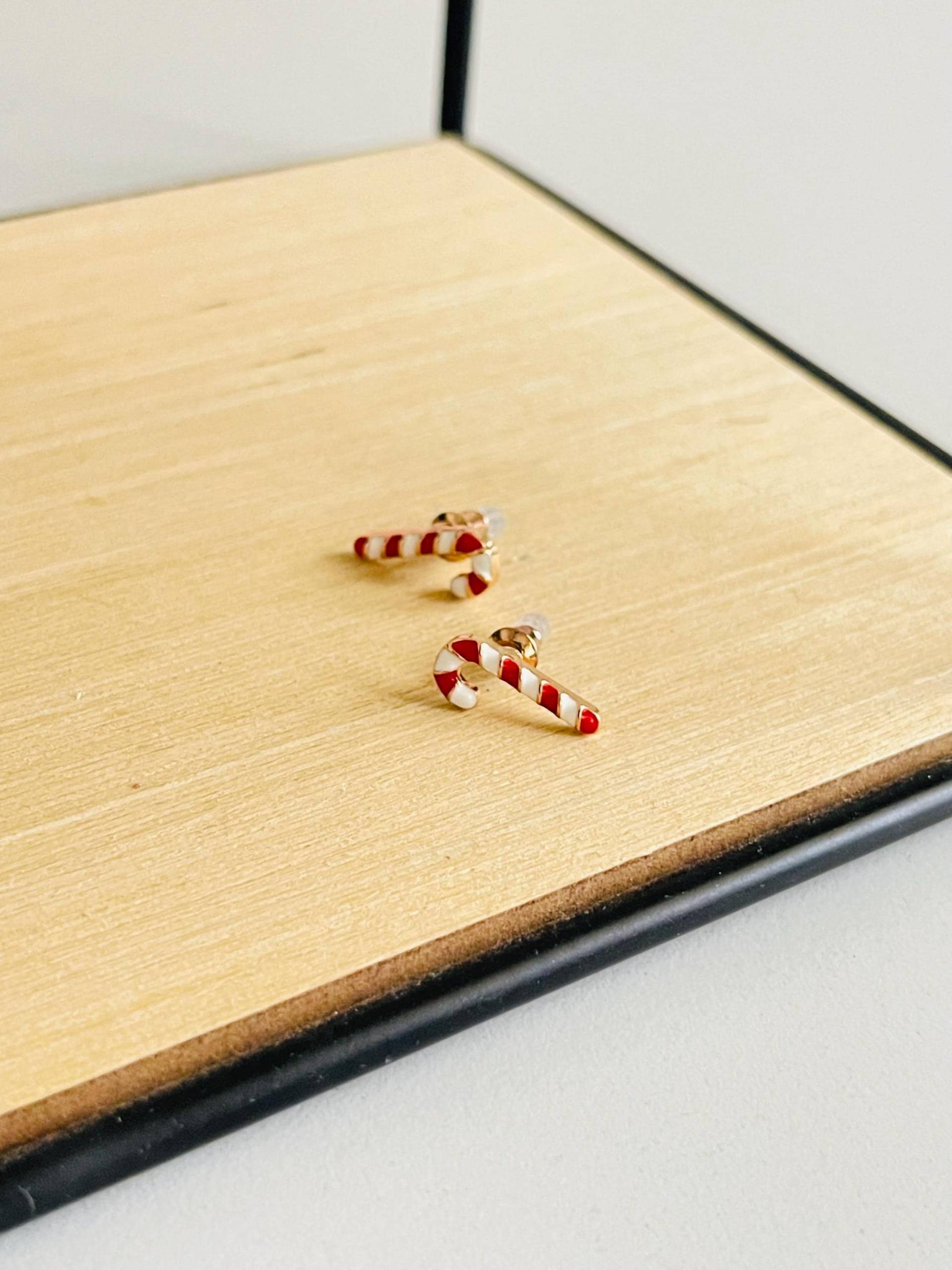 Ohrstecker Zuckerstange Silber Rot Weiß Streifen Weihnachtlicher Ohrschmuck Geschenk Für Frauen Weihnachtsohrringe von findkind