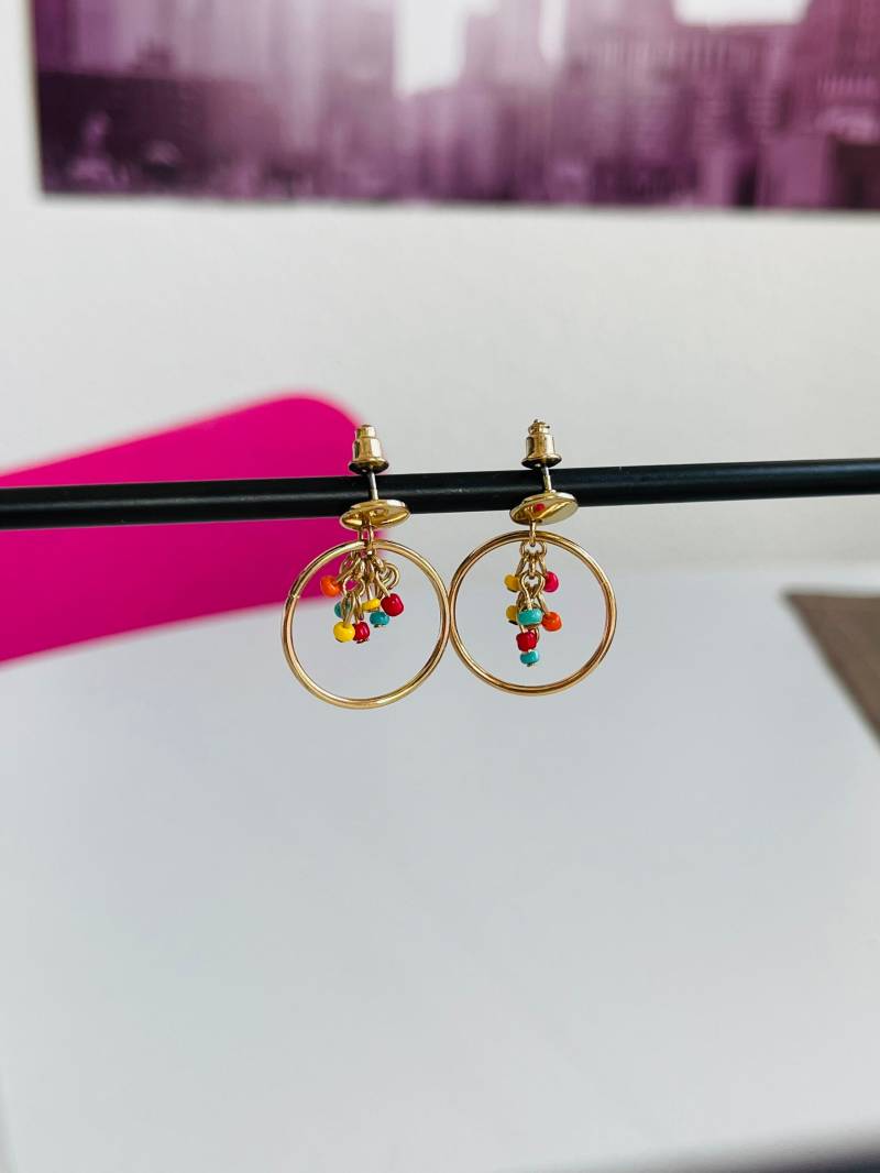 Perlenschmuck Bunt - Hängeohrringe Mit Bunten Mini Perlen Sommer Schmuck Unikat Ohrringe Bunte von findkind