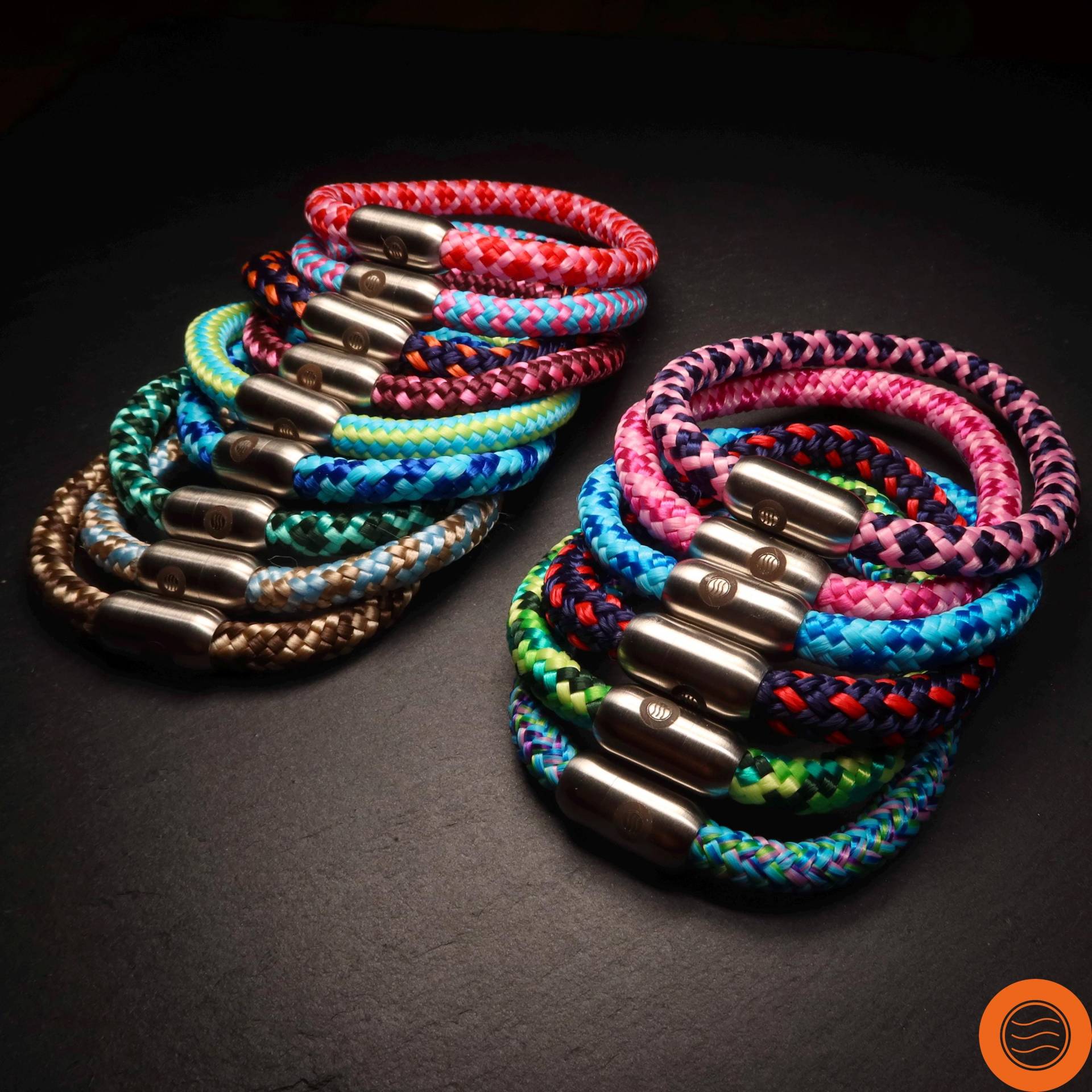 Partnerarmband Aus Segeltau | Armband Mit Magnetverschluss Verpackt in Baumwollsäckchen Segeltauarmband Geschenkidee Wasserfest Partnerarmband Aus Segeltau | Armband Mit Magnetverschluss Verpackt in Baumwollsäckchen Segeltauarmband Geschenkidee Wasserfest von fishandshipsberlin
