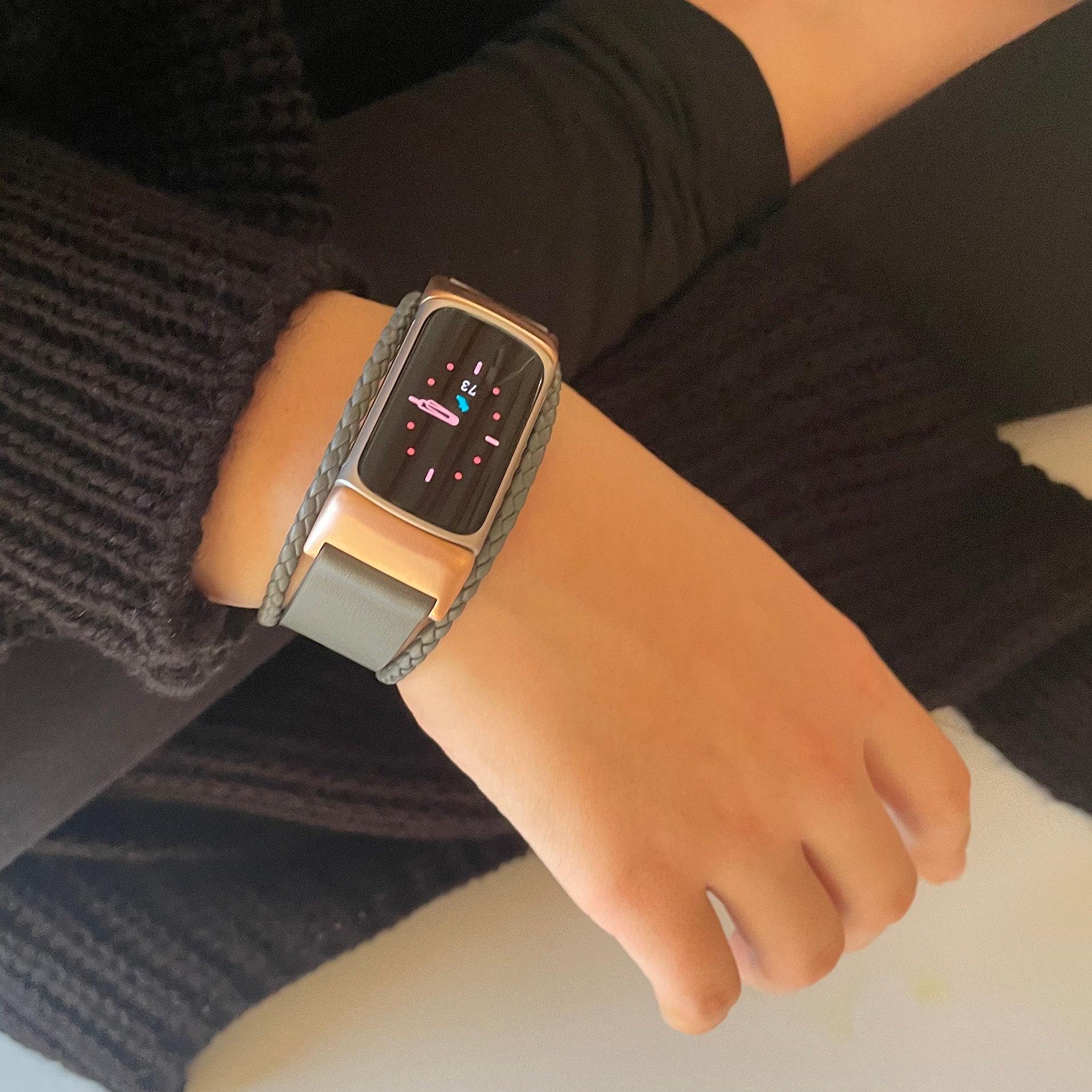 Für Fitbit Charge - Armband Aurel Aus Leder Und Edelstahl Hypoallergen Silber, Schwarz Oder Roségold von fitjewelsDesign