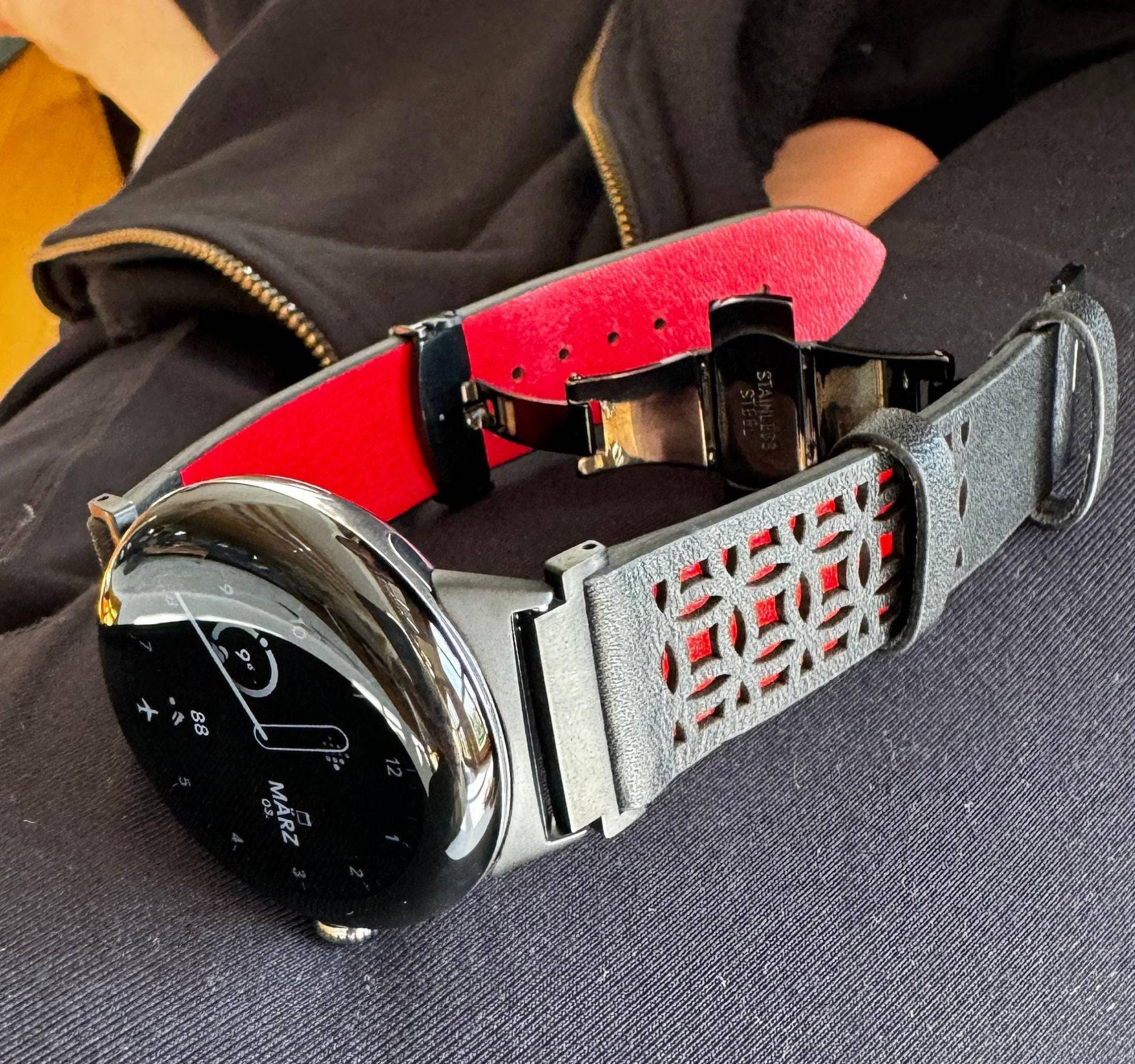 Für Google Pixel - Armband Life Schwarz/Rot Und Grün Edelstahl Leder von fitjewelsDesign