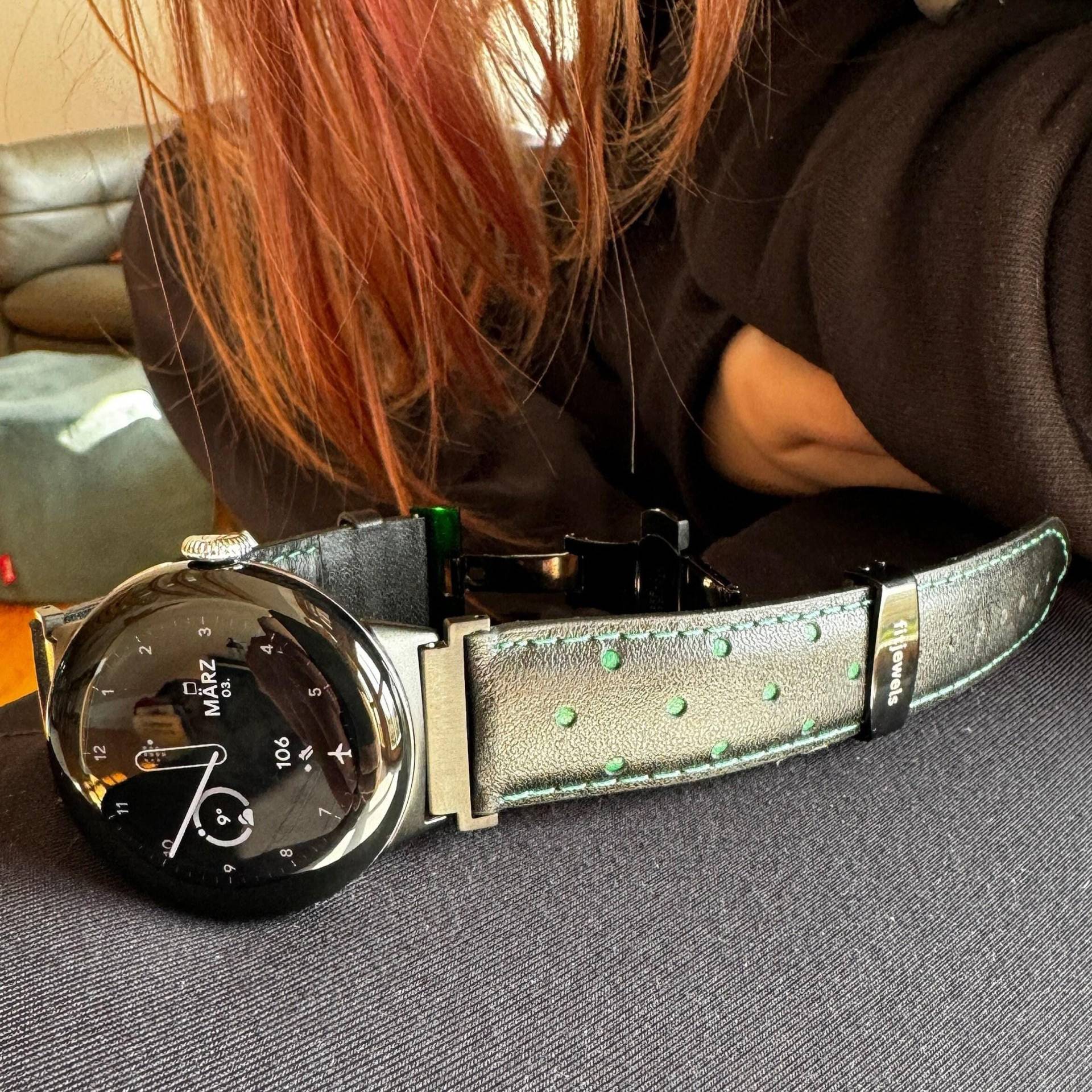 Für Google Pixel - Armband Spot Schwarz/Rot Und Grün Edelstahl Leder von fitjewelsDesign