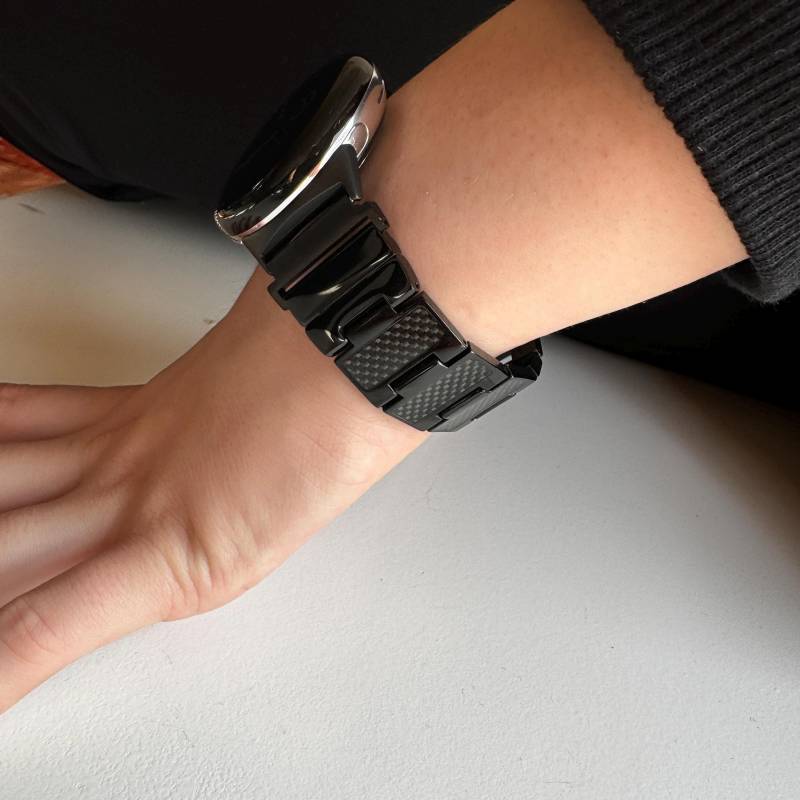 Wendebares Armband Für Google Pixel Watch - Carbon/Black Enamel Zwei Looks in Einem Silber, Roségold Oder Schwarz Wendebares Armband Für Google Pixel Watch - Carbon/Black Enamel Zwei Looks in Einem Silber, Roségold Oder Schwarz von fitjewelsDesign