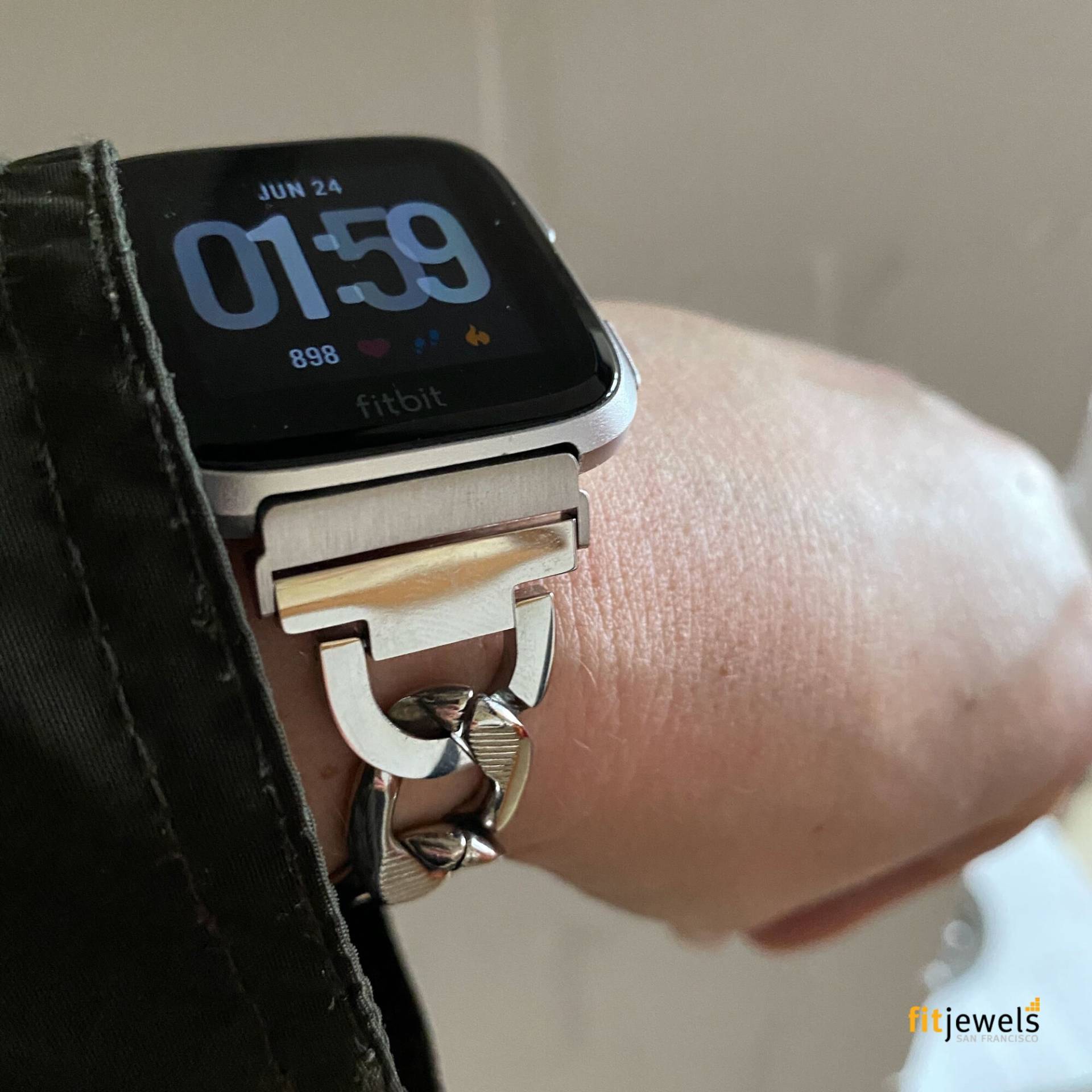 Für Fitbit Versa/Sense - Uhrenarmband Chane -Rose Gold Finish Edelstahl Für Fitbit Versa/Sense - Uhrenarmband Chane -Rose Gold Finish Edelstahl von fitjewelsSF