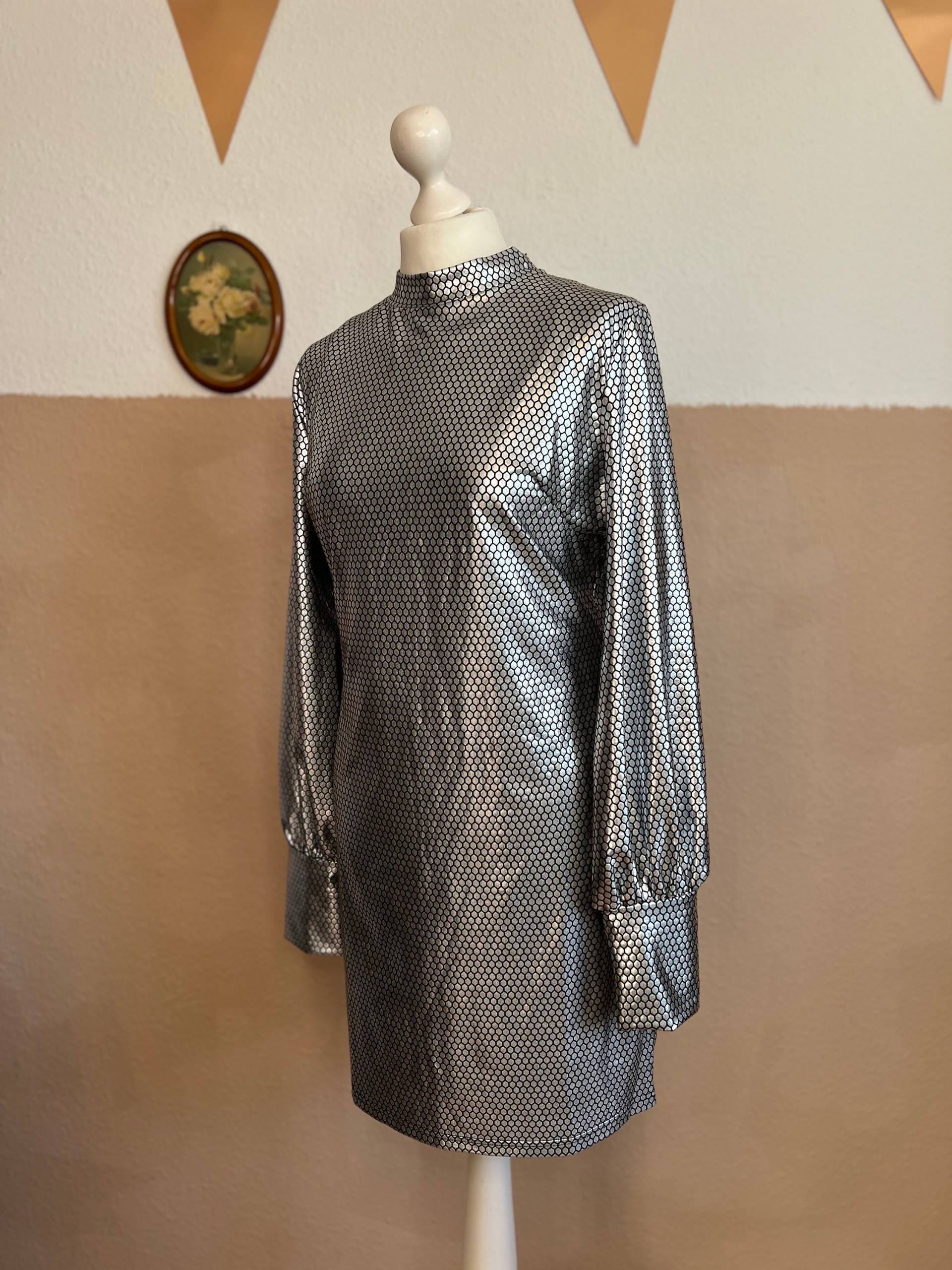 Vintage 90Er Rave Kleid Silber Y2K Minikleid Dress Vintage 90Er Rave Kleid Silber Y2K Minikleid Dress von fleurvintagefleur