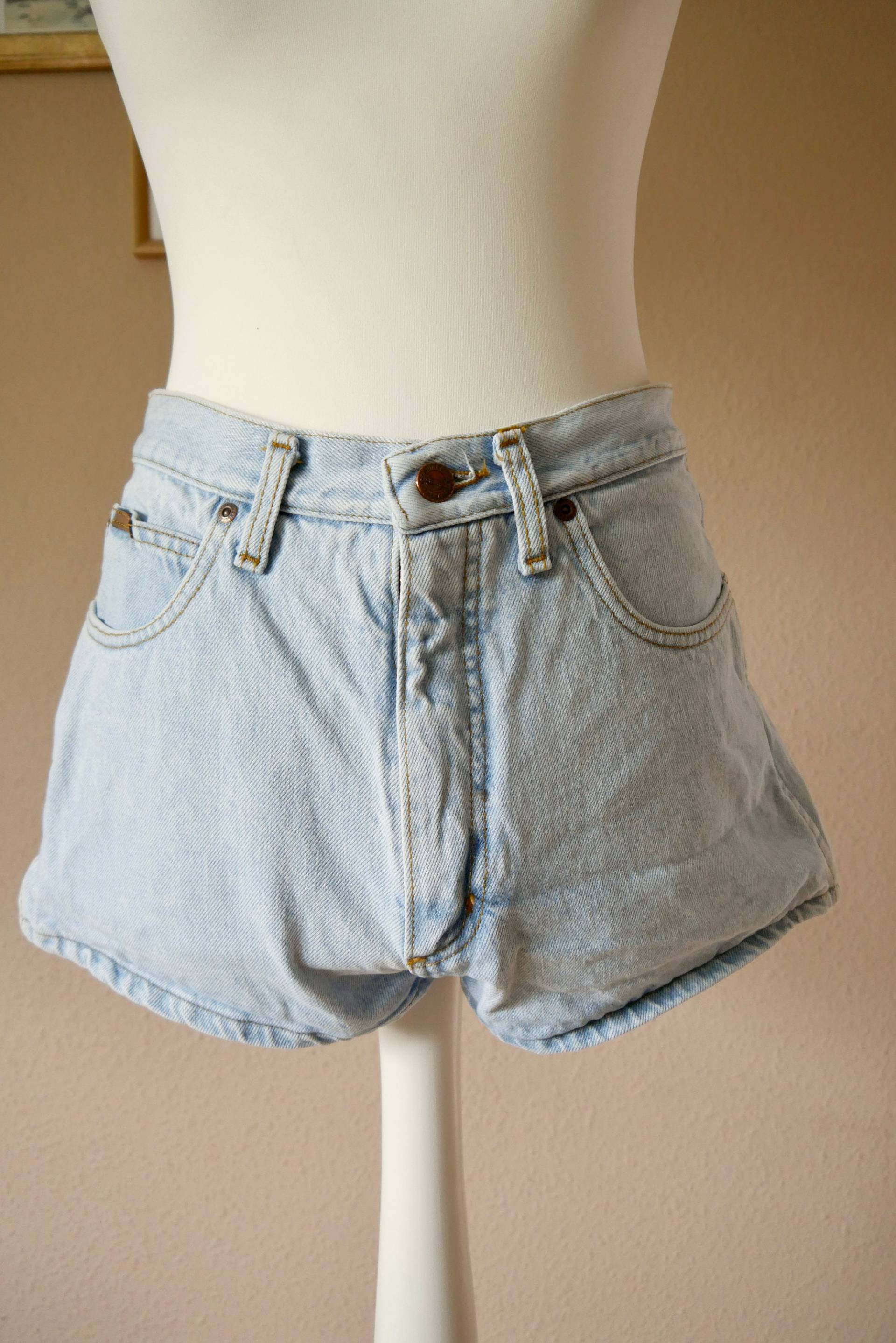 Vintage Shorts Jeans Retro Vintage Shorts Jeans Retro von fleurvintagefleur