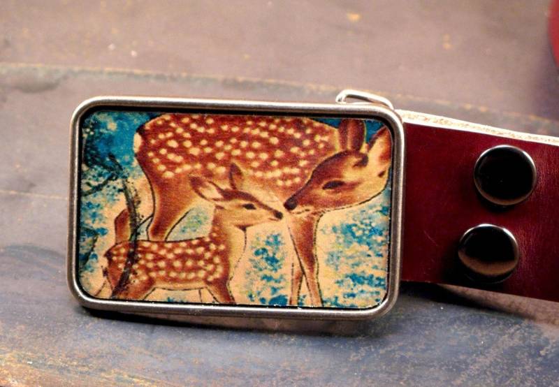 Bambi Gürtelschnalle Aus Metall Hirsch Und Faun. Leder. Handgefertigt von flightpathdesigns