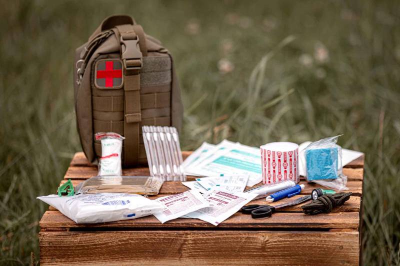 Erste-Hilfe-Set Für Hunde - Sicherheit Alle Abenteuer von floraHUNDfauna