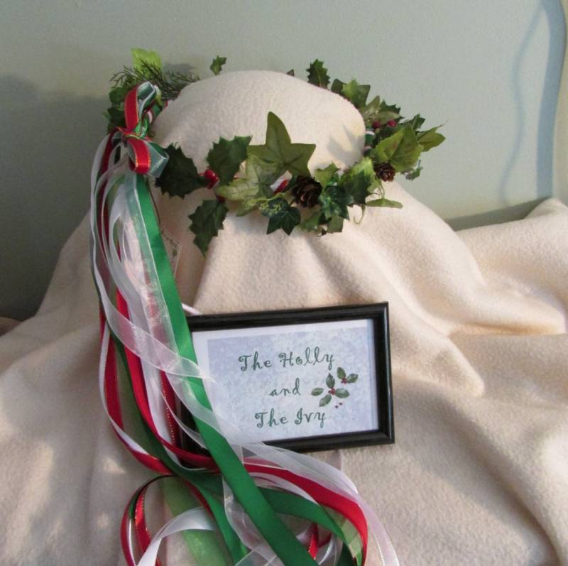 Die Holly Und Ivy Head Kranz Mit Faux Beeren Blumen /Wedding/Renaissance /Christmas Weihnachtsfeiern, Spielt Custom Design Die Holly Und Ivy Head Kranz Mit Faux Beeren Blumen /Wedding/Renaissance /Christmas Weihnachtsfeiern, Spielt Custom Design von floralcrowns