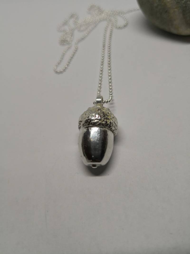 Eichel Anhänger, Geschenk Für Sie von flowerpecker