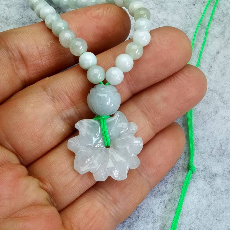 Natürliche Jadeit Runde Grade A Perlen Männer Frauen Verstellbare Halskette Mit Blume Anhänger von flowspring