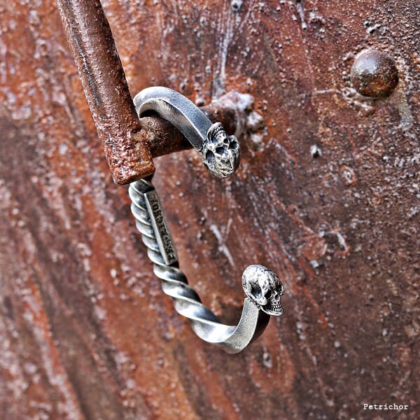 925 Sterling Silber Totenkopf Twisted Armreif/Skull Armreifen Oxidiertem Schädel Rau Silberne von flushshop