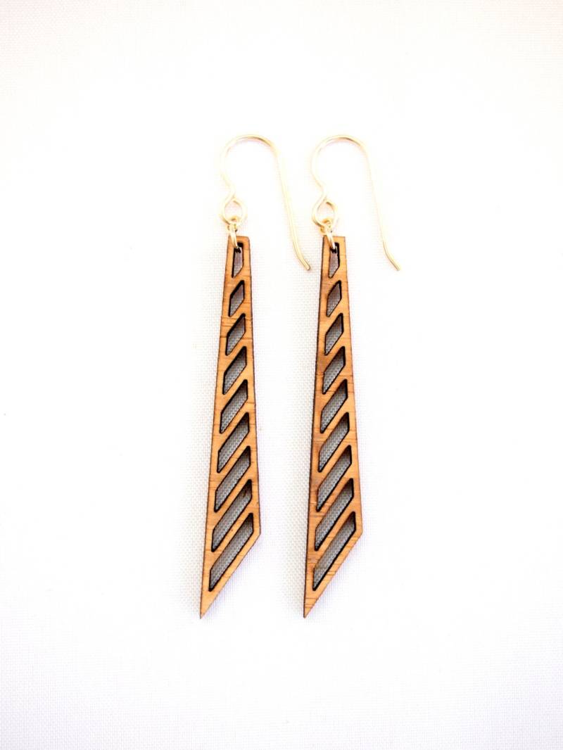Halb Chevron, Laser Cut Ohrringe Halb Chevron, Laser Cut Ohrringe von foliadesignshop