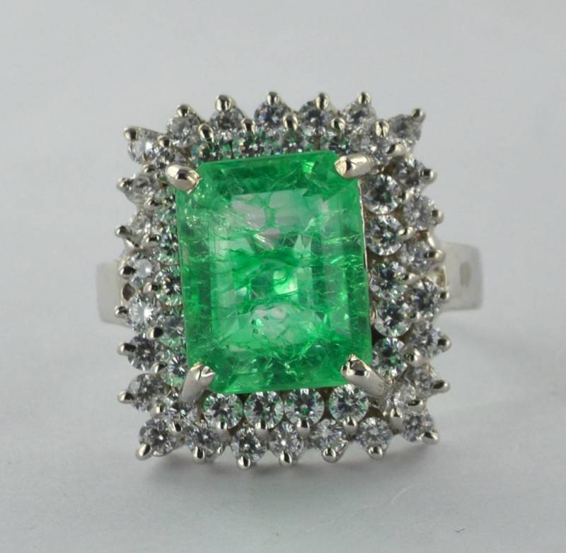 Certified 3.10 Ct Emerald Cut Green 14K Genuine White Gold Engagement Ring, Wedding Ring/14/18K Ring Sterling Sliver Certified 3.10 Ct Emerald Cut Green 14K Genuine White Gold Engagement Ring, Wedding Ring/14/18K Ring Sterling Sliver von foreverjewelry1