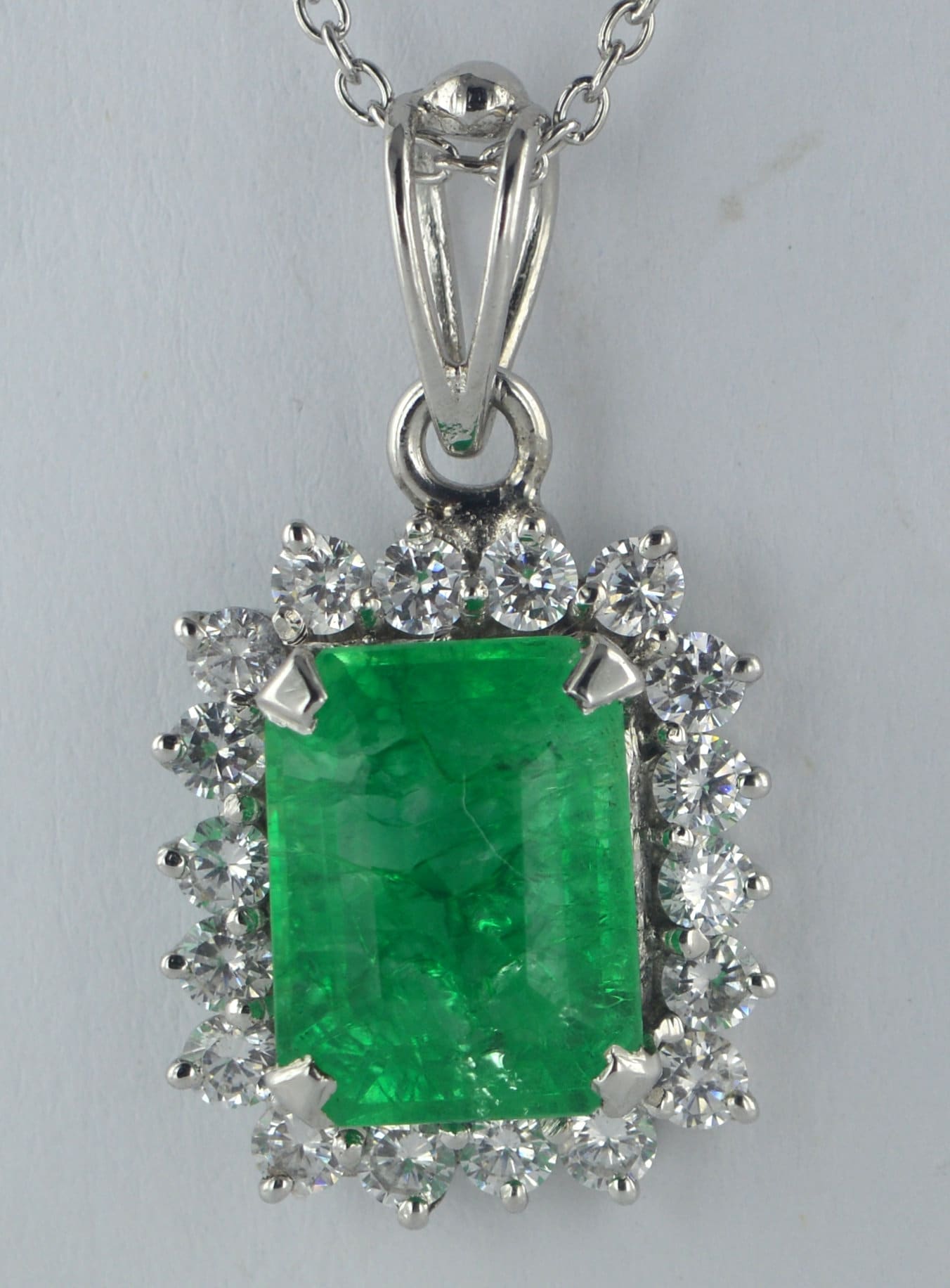 Certified 5.00 Ct Emerald Cut Green 14K Genuine White Gold Pendant /14/18K Sterling Sliver von foreverjewelry1