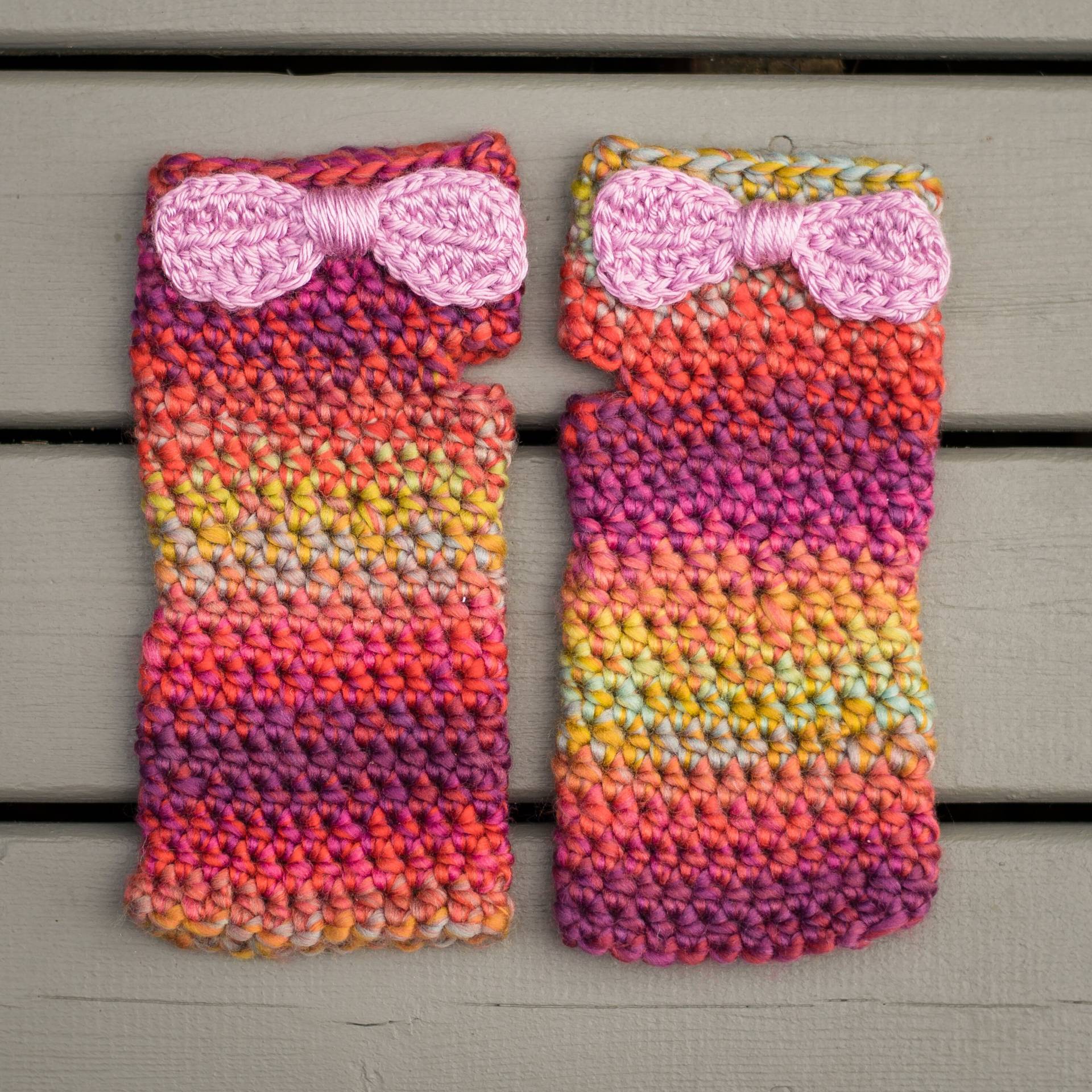 Setzen Sie Einen Bogen Auf Sie Fingerlose Handschuhe Setzen Sie Einen Bogen Auf Sie Fingerlose Handschuhe von fourtheloveofsweets