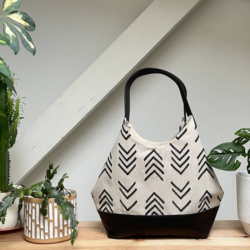 Neu Nw Wandelbare Tragetasche in Sunrise Arrow von frankieandcocopdx