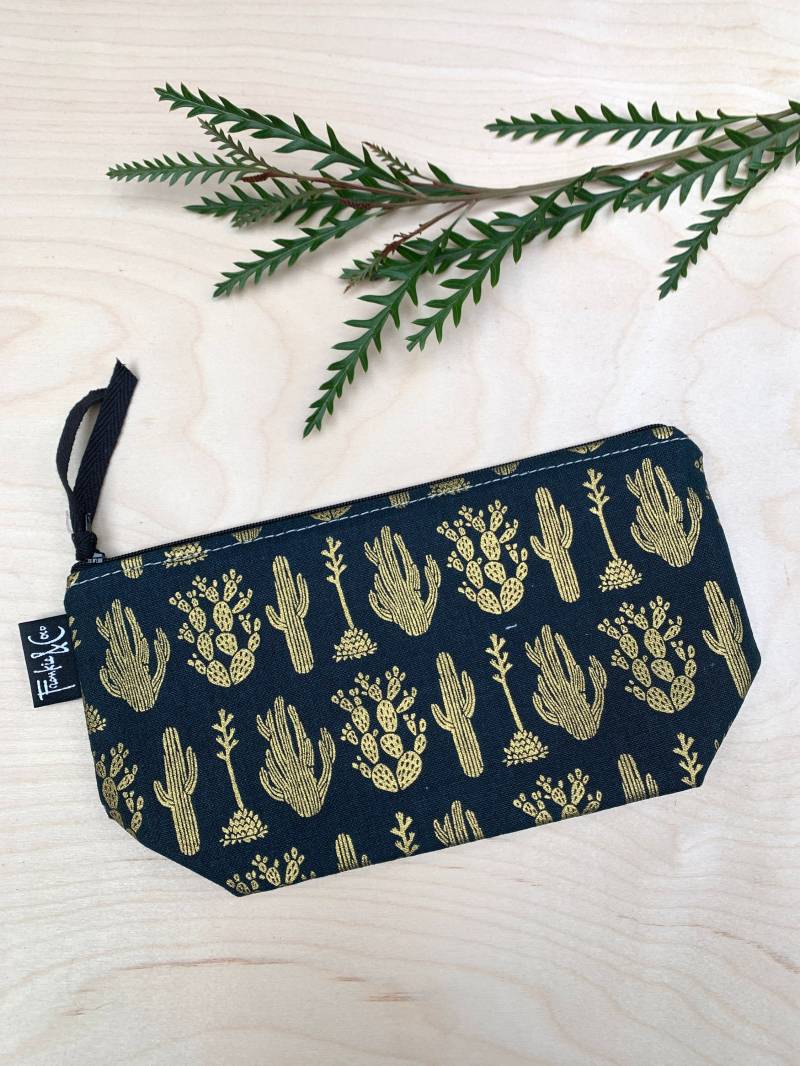 Tabor Kosmetik in Midnight Desert Canvas von frankieandcocopdx