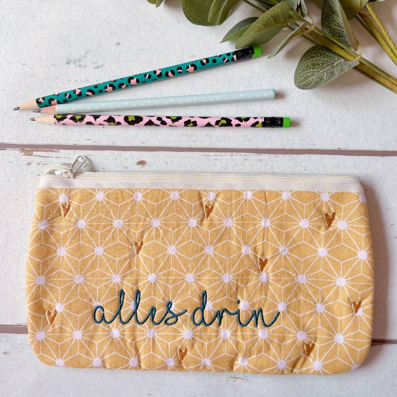 Täschchen Alltag Stifte Kosmetik "Alles Drin" Gelb Blau Geo Muster von frauKonfetti