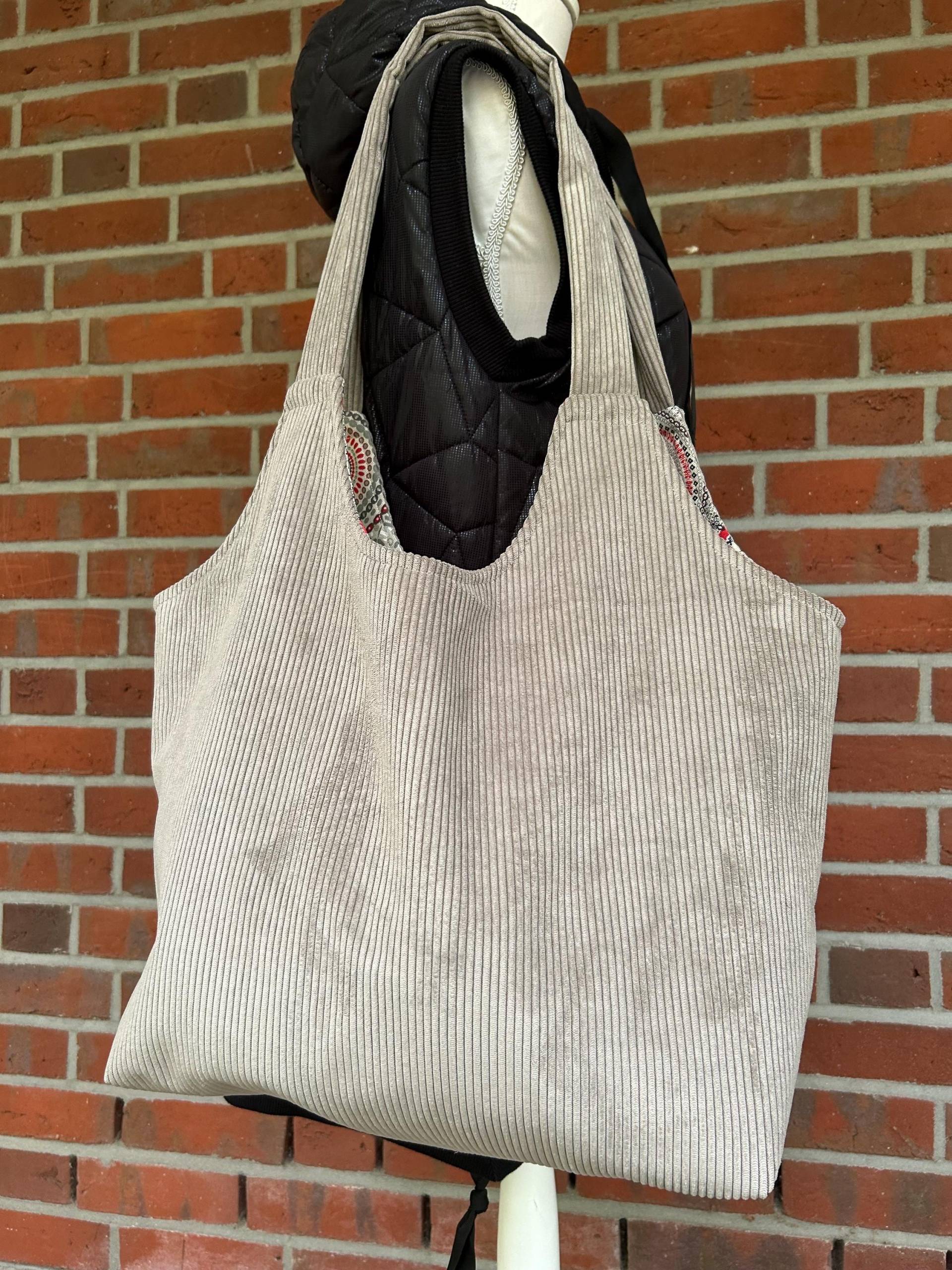 Shopper Hobo Bag Cord Greige Mandala von frauPeSoe