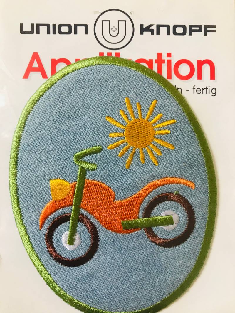 Aufbügler/Applikation Motorrad Gestickt Ca. 105x75mm von fraunelly