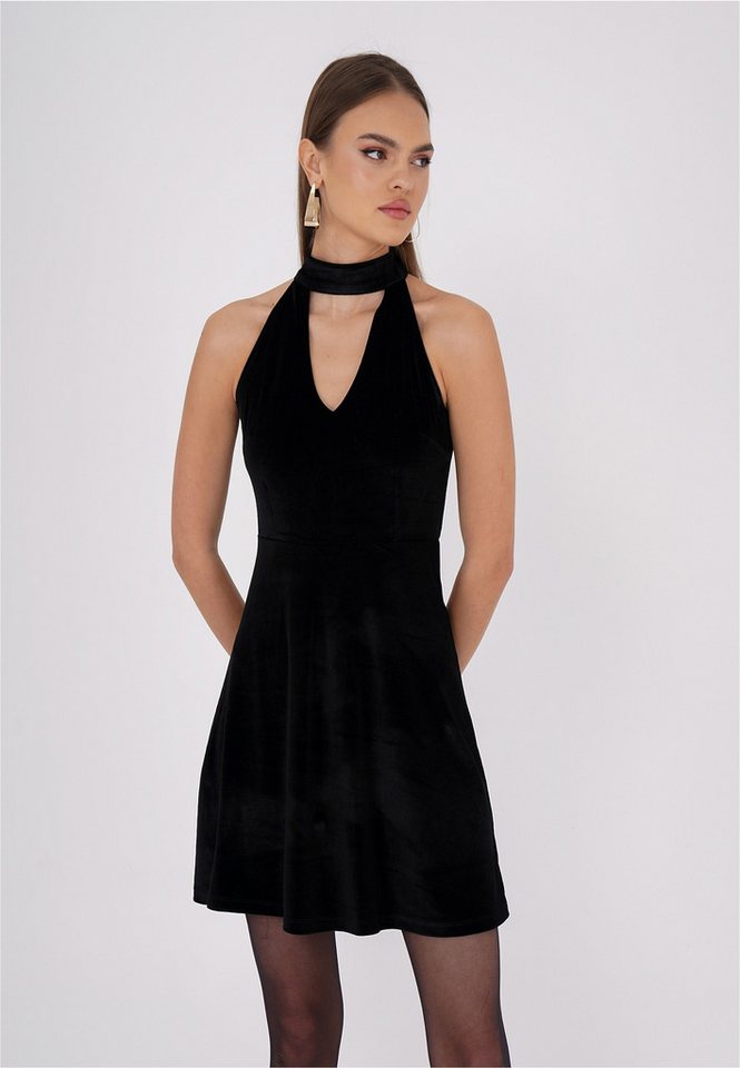 freshlions Jerseykleid Lolie (1-tlg) mit raffiniertem Neckholder-Design von freshlions