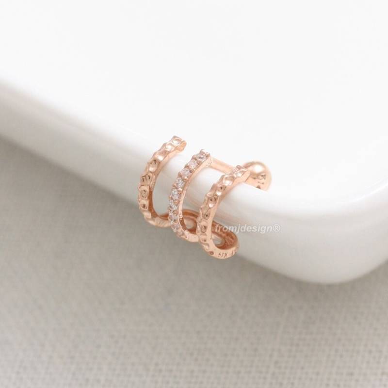 14K 18K Solid Gold Cz, Moissanit Oder Echter Diamant Pave Texturierte Linien Ohr Hoop Bolzen Knorpel Helix Conch Lobe Piercing Ohrring - 1Qty von fromJDesign
