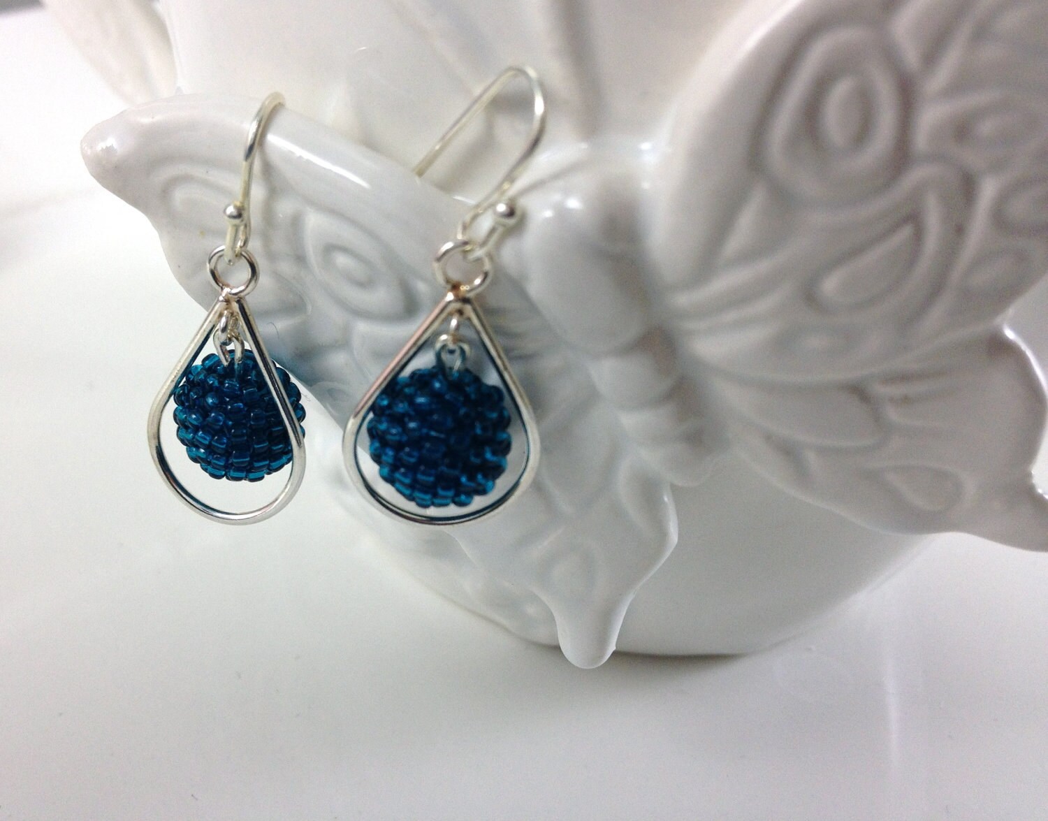 Capri Blaue Perlen Ohrringe Capri Blaue Perlen Ohrringe von frompgwithlove
