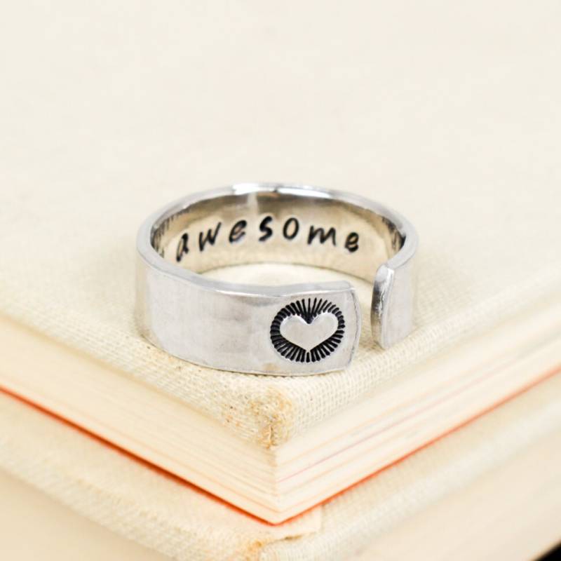 Bleib Super Ring Geheime Botschaft, Herz Design Bleib Super Ring Geheime Botschaft, Herz Design von fromtheinternet