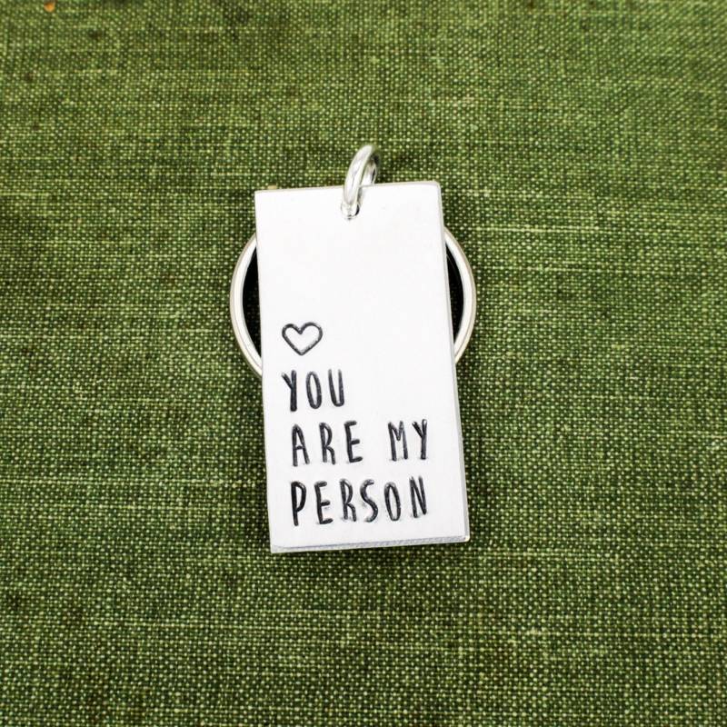Hand Gestempelt Aluminium Schlüsselanhänger Sie Sind Meine Person, Valentinstag Geschenk von fromtheinternet