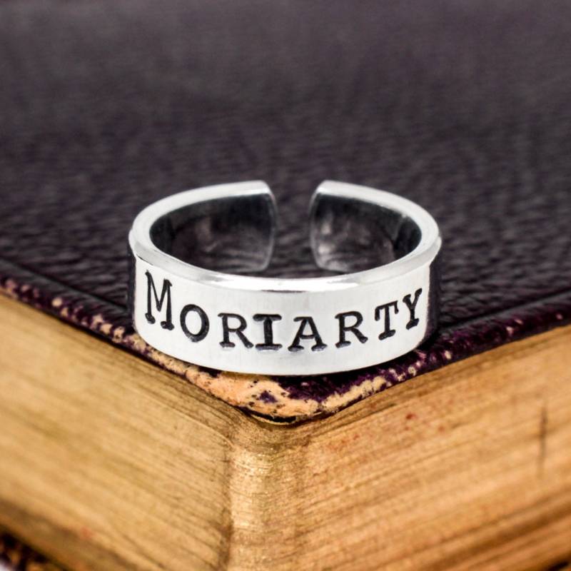 Moriarty Ring Handgestempeltes Verstellbares Band von fromtheinternet