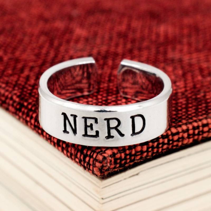 Nerd Ring Hand Gestempelt Aluminium Verstellbar Armreif von fromtheinternet