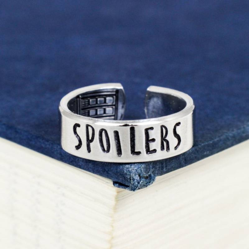 Spoiler Ring - Tardis von fromtheinternet